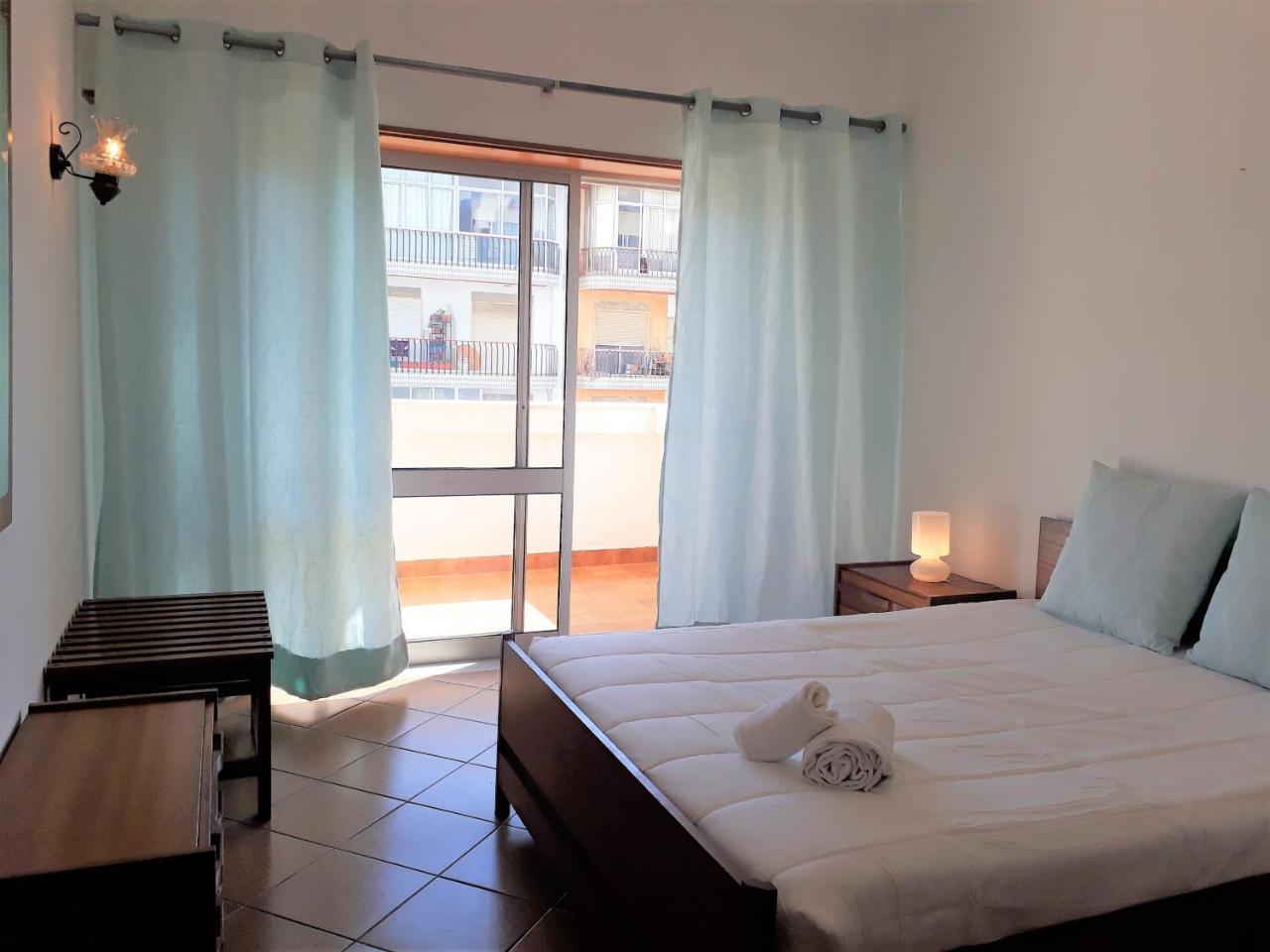 T2 Mira Praia 4- Familiar, 80Mt Praia, Wifi Quarteira Exteriör bild